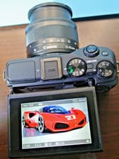 Canon EOS M3 Mirrorless Camera + EF-M 18-55 IS STM Kit Pre-Owned