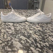 Stuart Weitzman Daryl White Leather Low Top Sneakers Size 5B