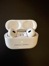 Apple AirPods Pro 2nd Generation with MagSafe Wireless Charging Case (USB‑C)...
